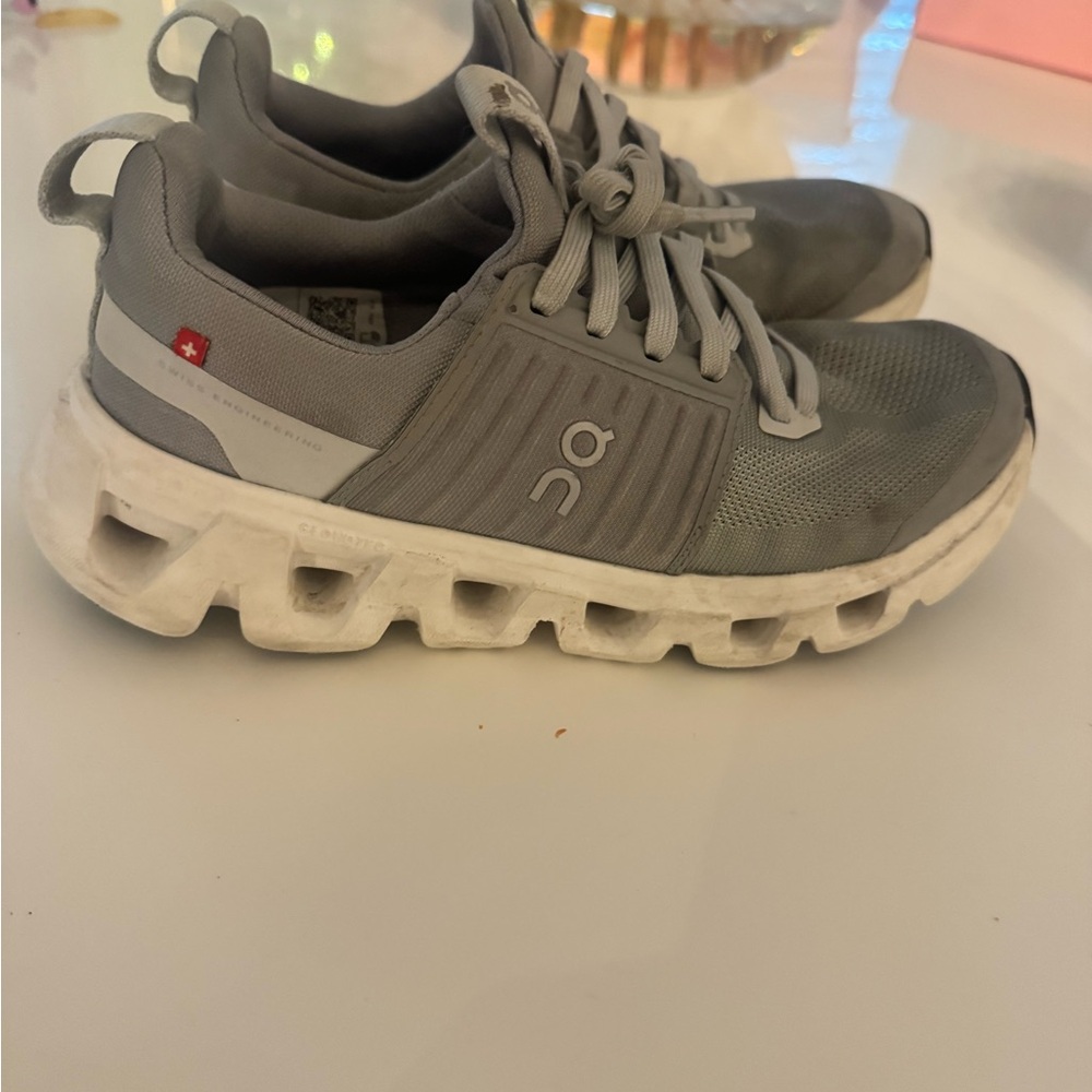 On Running Light Gray Sneakers Boy 4